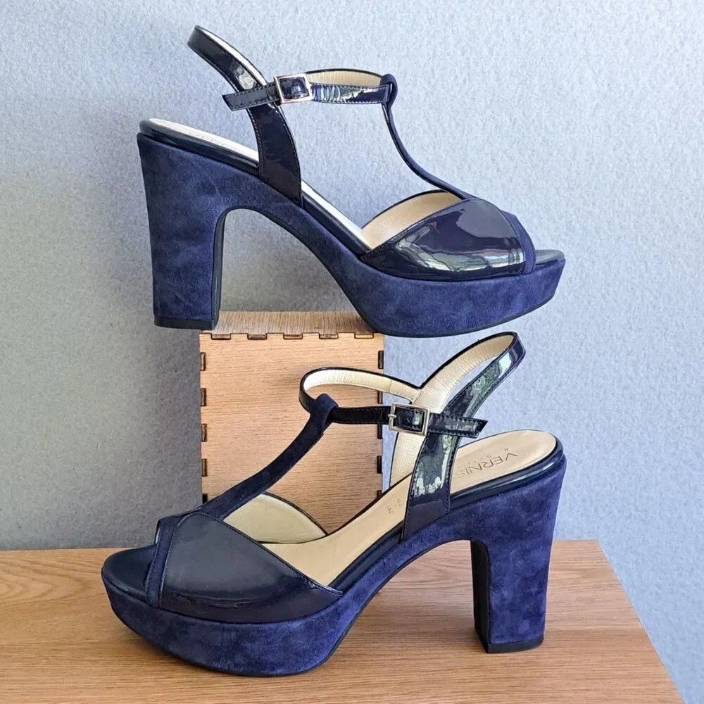 Vernissage Blue Suede Sandals Leather Slingback Heels Womens 9 US 39 EU T-Strap